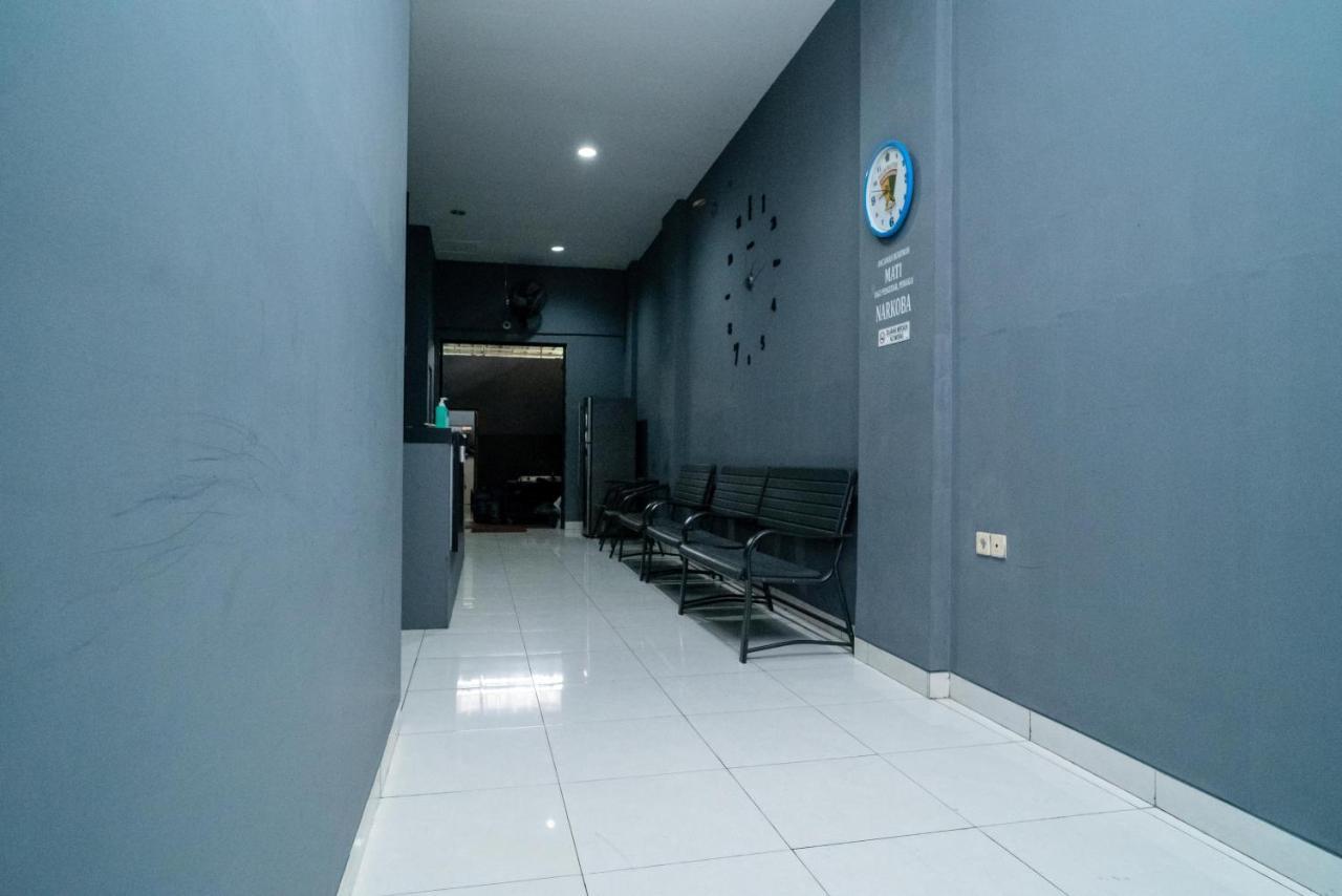 Hotel Living Kost Syariah At Alam Sutera Redpartner Tangerang